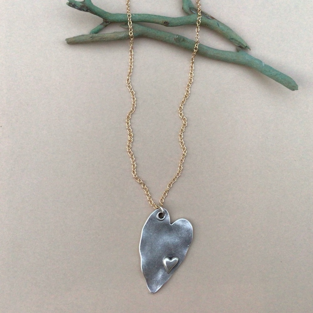Artisan Sundance Charm heart Necklace